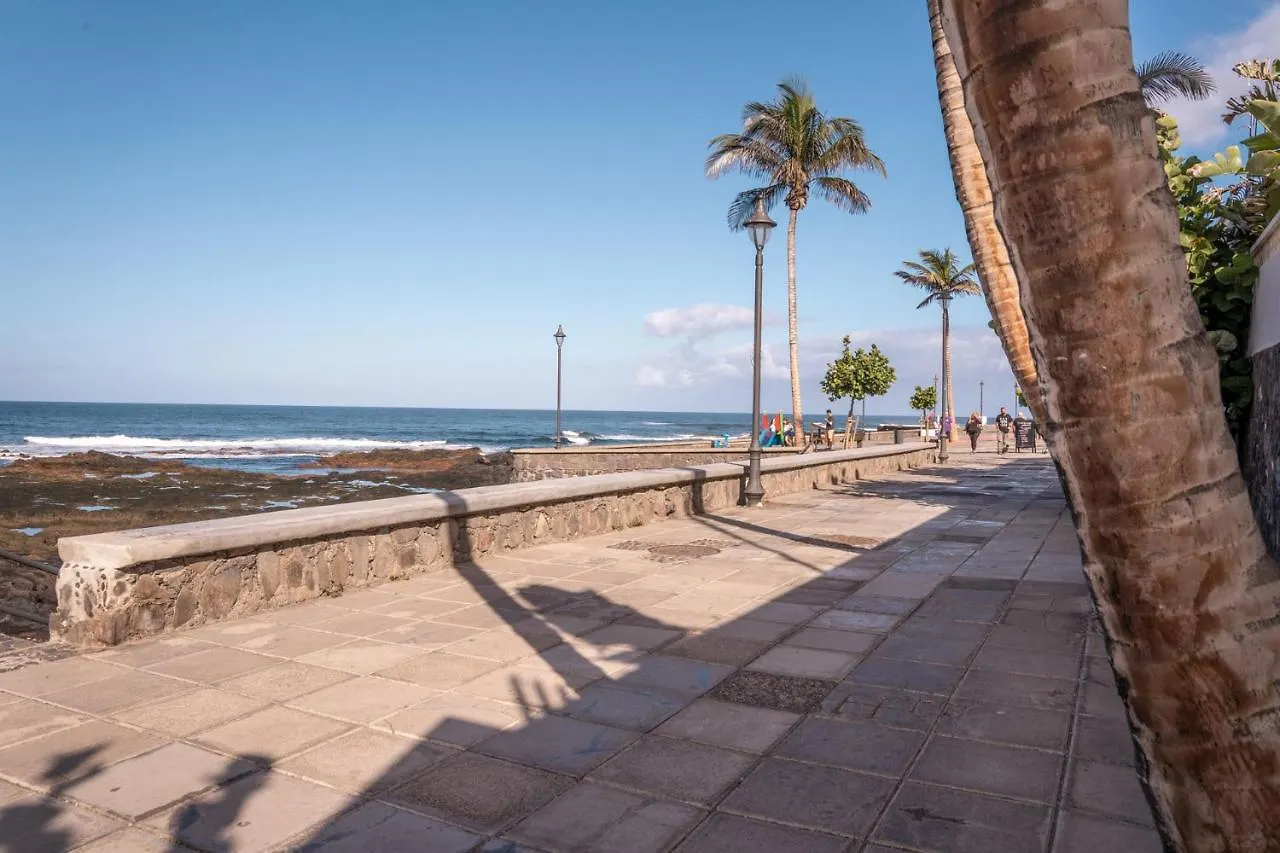 Beach Views Punta Del Hidalgo Apartment